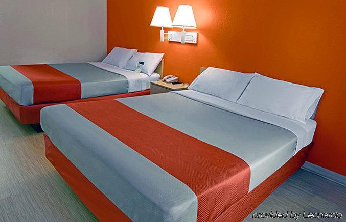 Travelodge By Wyndham Brattleboro Vt المظهر الخارجي الصورة